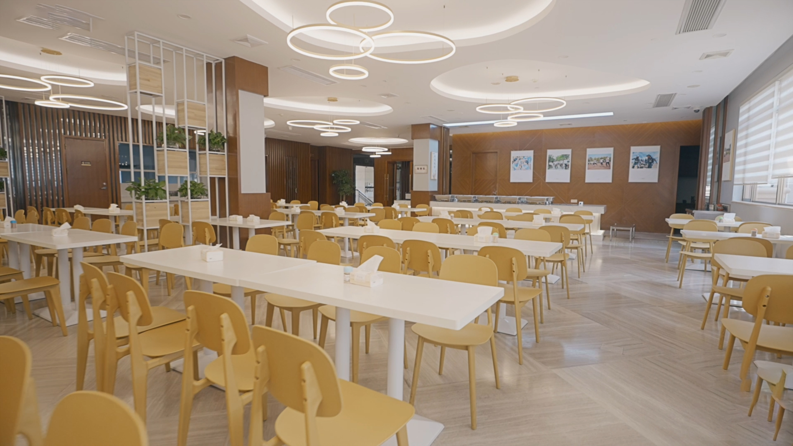 1763695714327818.jpg 食堂.jpg